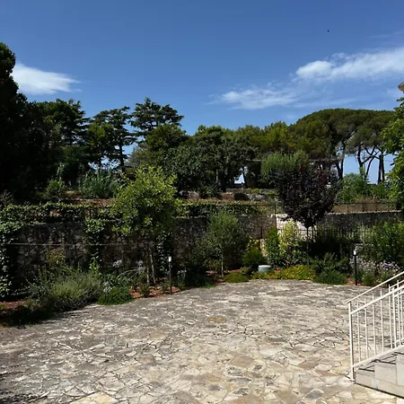 Semesterbostad Dimora Di Bari *